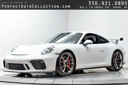 
           
        2018 Porsche 911 GT3