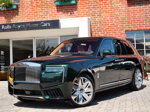 
           New 
        2027 Rolls-Royce Cullinan