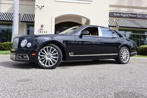 
           
        2017 Bentley Mulsanne Sedan