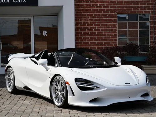 
           New 
        2025 McLaren 750S