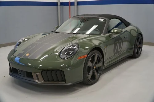 
           New 
        2026 Porsche 911 Carrera 4 GTS