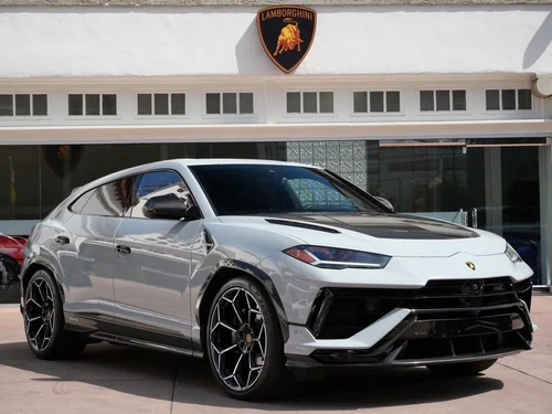 2024 Lamborghini Urus Performante