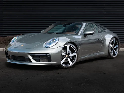 
           
        2024 Porsche 911 Carrera