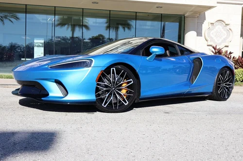 
           
        2023 McLaren GT Coupe