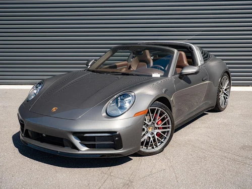 
           
        2024 Porsche 911 Targa 4S