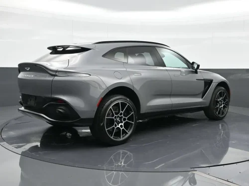 
           
        2021 Aston Martin DBX Base