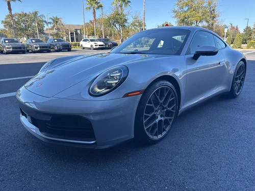 
           
        2026 Porsche 911 Carrera