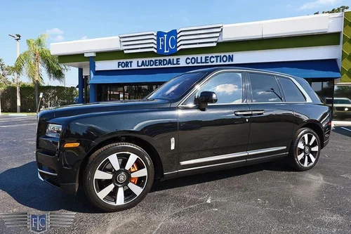 
           
        2022 Rolls-Royce Cullinan Sport Utility
