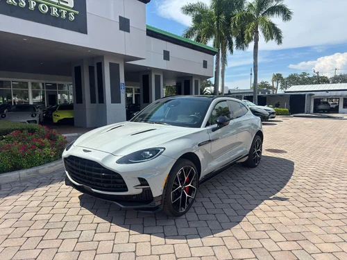 
           
        2025 Aston Martin DBX 707