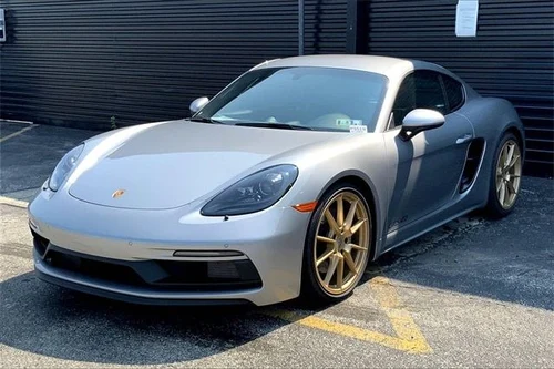 
           New 
        2025 Porsche 718 Cayman GTS 4.0