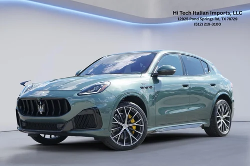 
           New 
        2026 Maserati Grecale