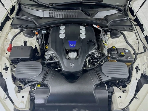 
           
        2021 Maserati Ghibli S