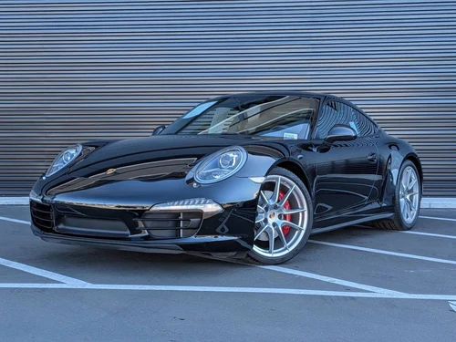
           
        2013 Porsche 911