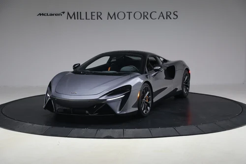 
           
        2024 McLaren Artura Performance