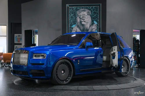 
           
        2020 Rolls-Royce Black Badge Cullinan