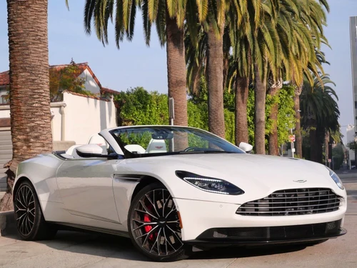 
           
        2023 Aston Martin DB11 Volante