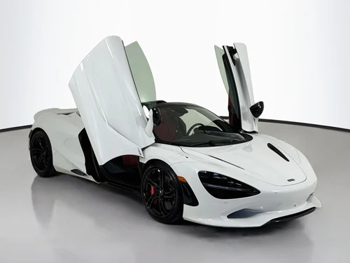 
           New 
        2027 McLaren 750S
