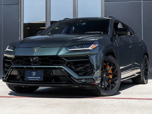 
           
        2022 Lamborghini Urus Base