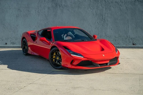 
           
        2020 Ferrari F8 Tributo Base