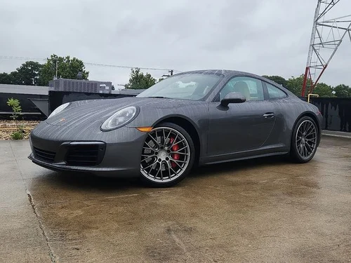 
           
        2019 Porsche 911