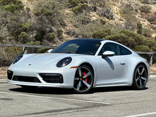
           
        2024 Porsche 911