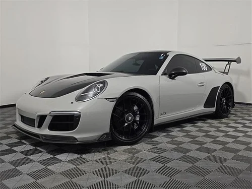 
           
        2018 Porsche 911 Carrera GTS
