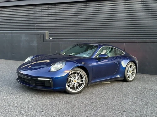 
           
        2021 Porsche 911 Carrera