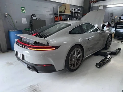 
           
        2025 Porsche 911