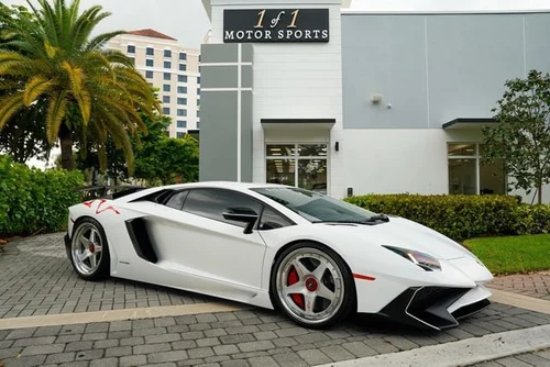 
           
        2016 Lamborghini Aventador 2dr Coupe LP
