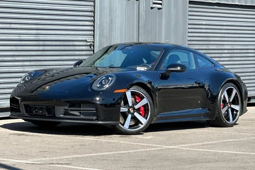 
           
        2026 Porsche 911 Carrera S