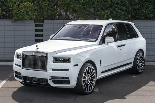
           
        2022 Rolls-Royce Black Badge Cullinan