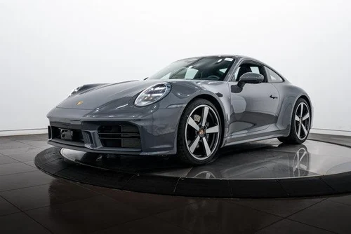 
           
        2026 Porsche 911 Carrera