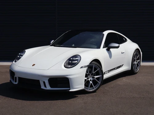 
           
        2025 Porsche 911 Carrera T