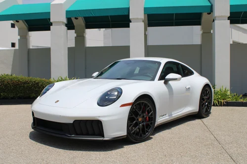 
           New 
        2026 Porsche 911 Carrera GTS