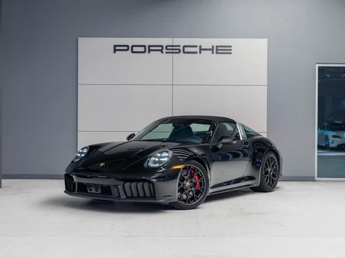 
           New 
        2026 Porsche 911 Targa 4 GTS