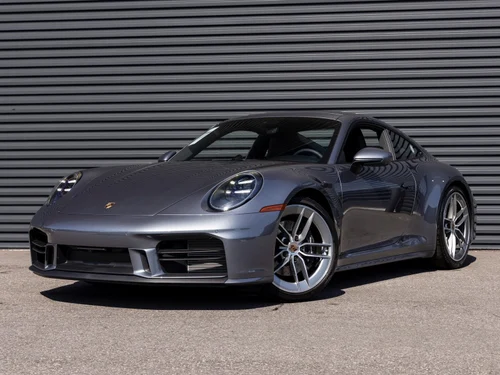 
           
        2025 Porsche 911 Carrera T