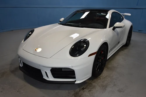 
           New 
        2026 Porsche 911