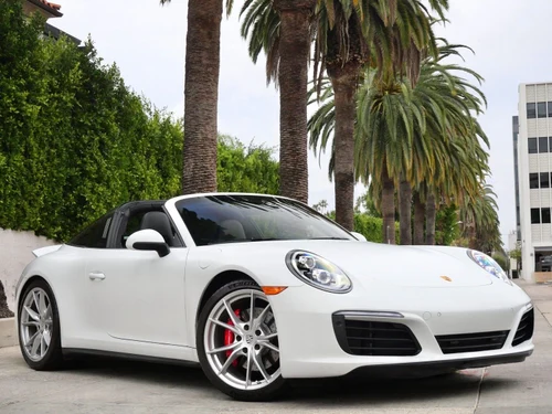 
           
        2019 Porsche 911 Targa 4S