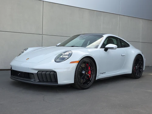 
           
        2026 Porsche 911 Carrera GTS