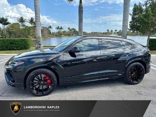 
           
        2024 Lamborghini Urus S