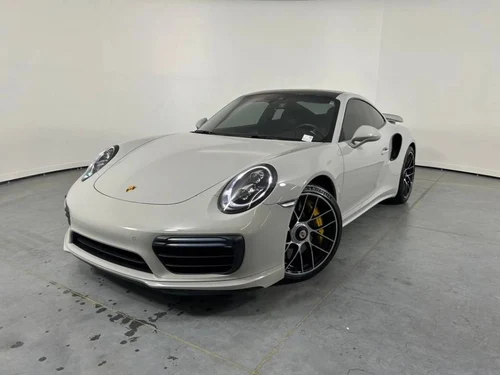 
           
        2019 Porsche 911