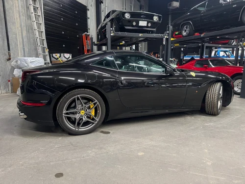 
           
        2015 Ferrari California