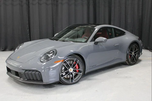 
           
        2026 Porsche 911 Carrera 4 GTS