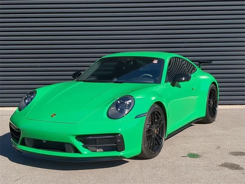 
           
        2023 Porsche 911 Carrera 4 GTS
