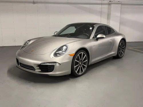 
           
        2013 Porsche 911 Carrera