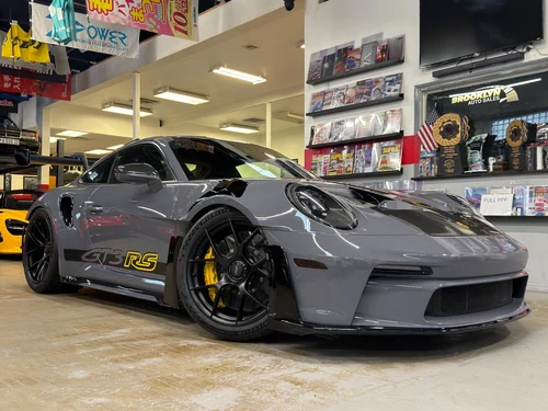 
           
        2025 Porsche 911 GT3 RS