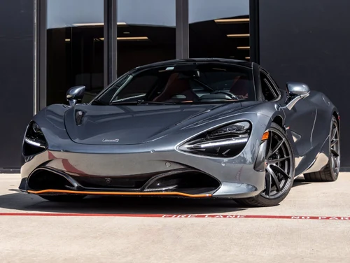 
           
        2018 McLaren 720S Base