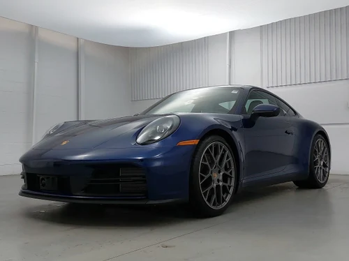 
           
        2025 Porsche 911 Carrera