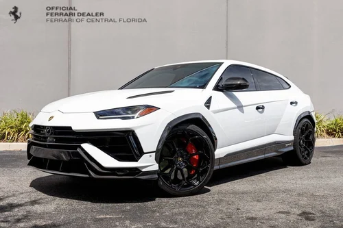
           
        2024 Lamborghini Urus Performante