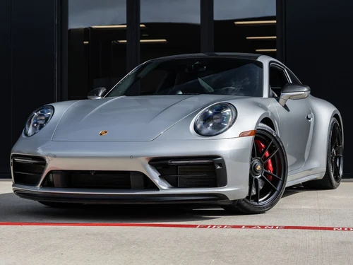 
           
        2022 Porsche 911 Carrera 4 GTS